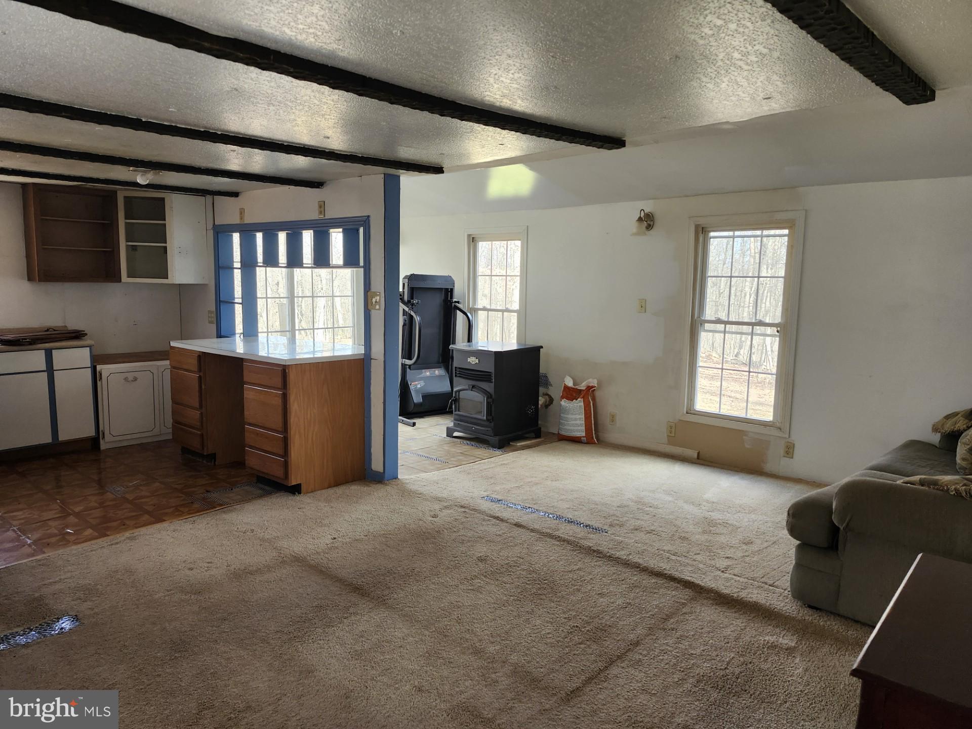 WOODLAND ESTATES - Residential