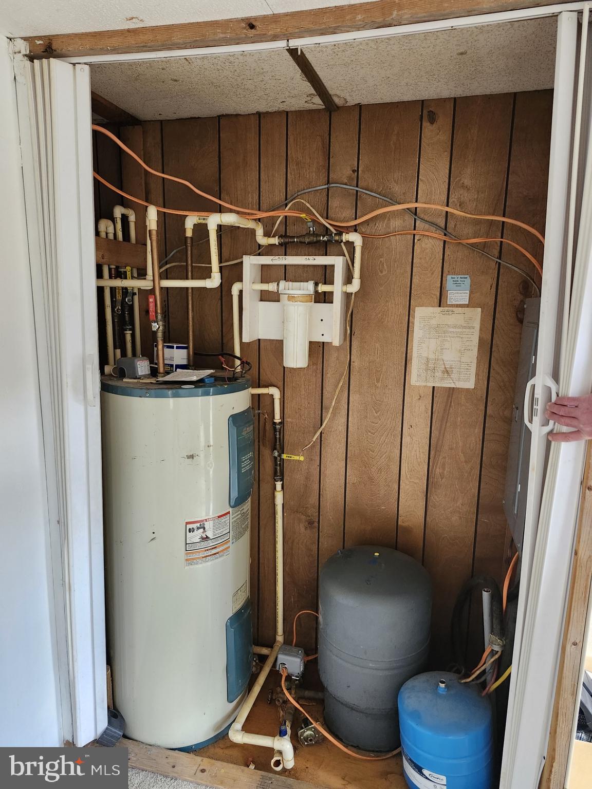 WOODLAND ESTATES - Residential