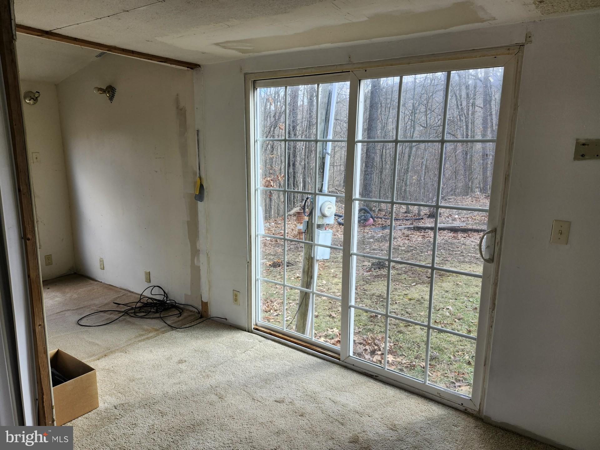 WOODLAND ESTATES - Residential