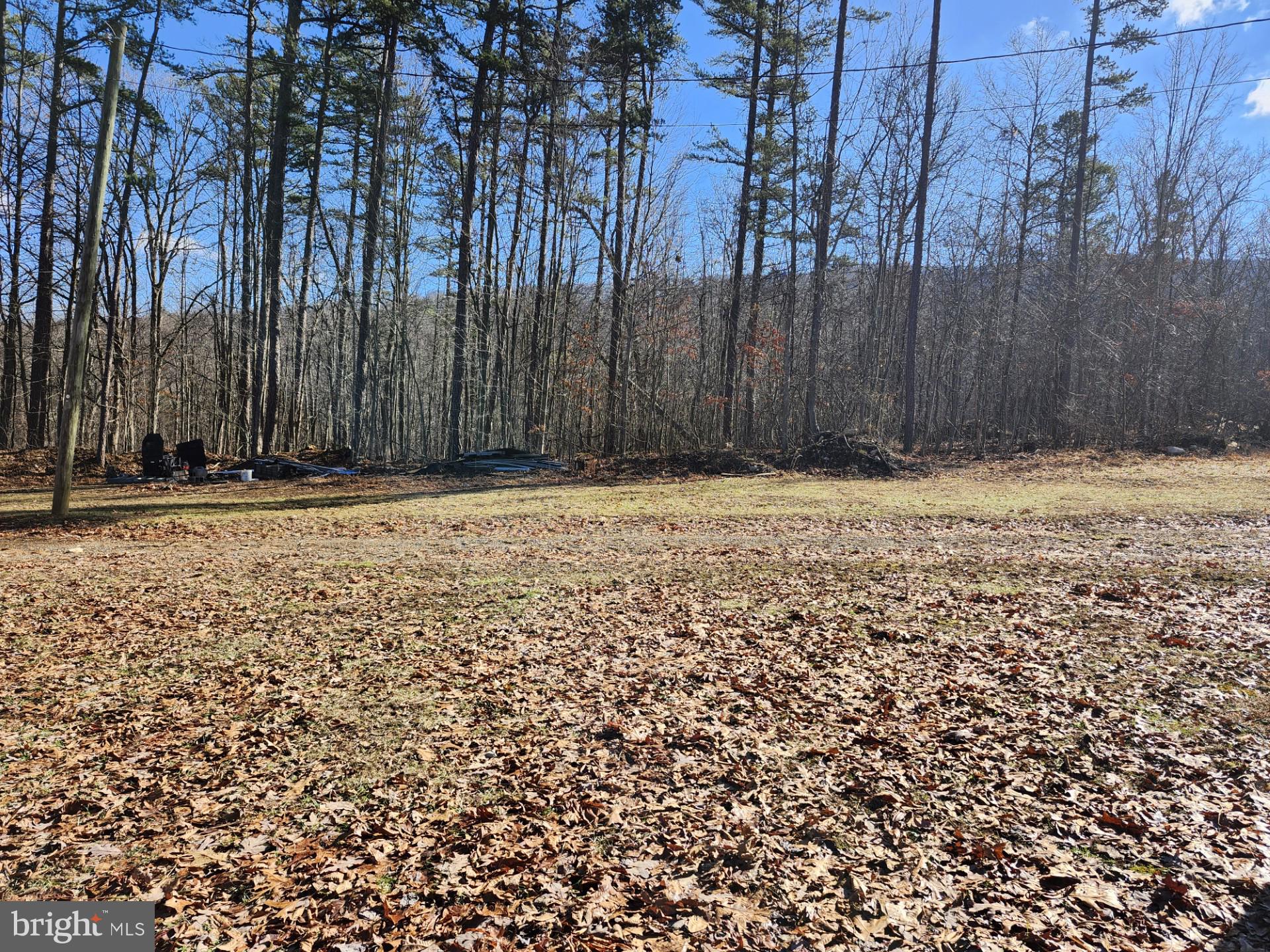 WOODLAND ESTATES - Residential