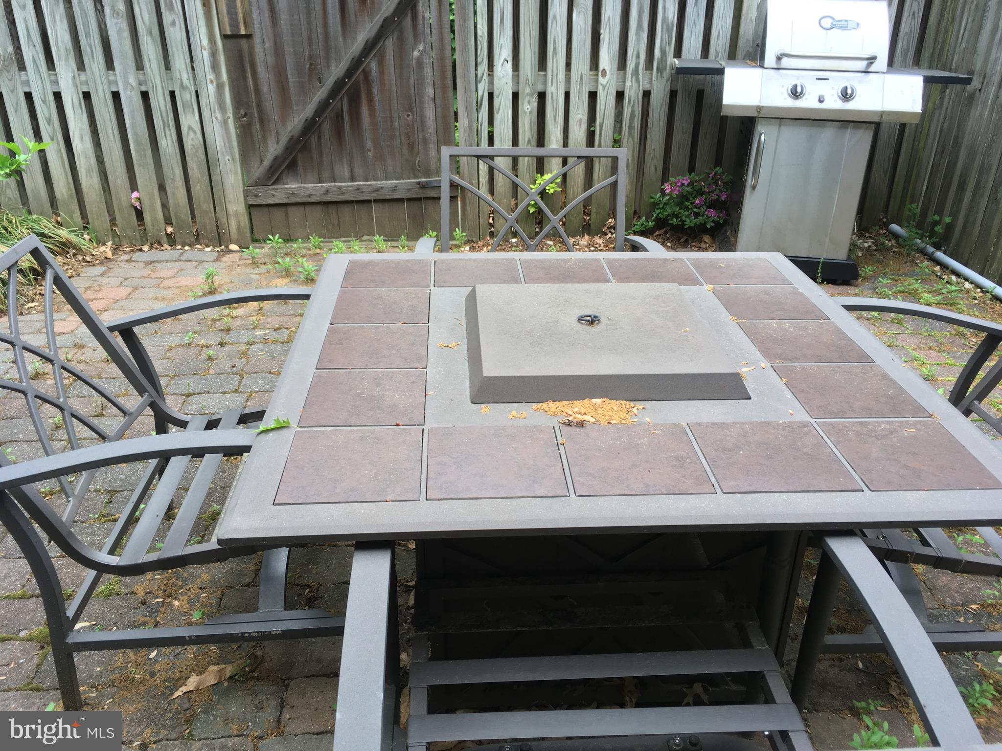 FAIRLINGTON VILLAGES - Residential