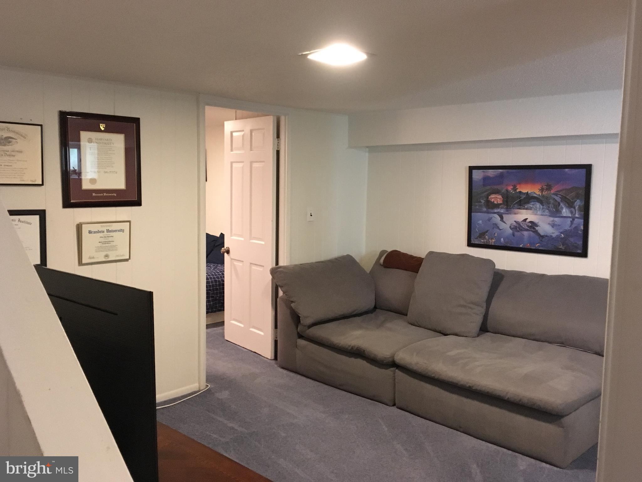 FAIRLINGTON VILLAGES - Residential