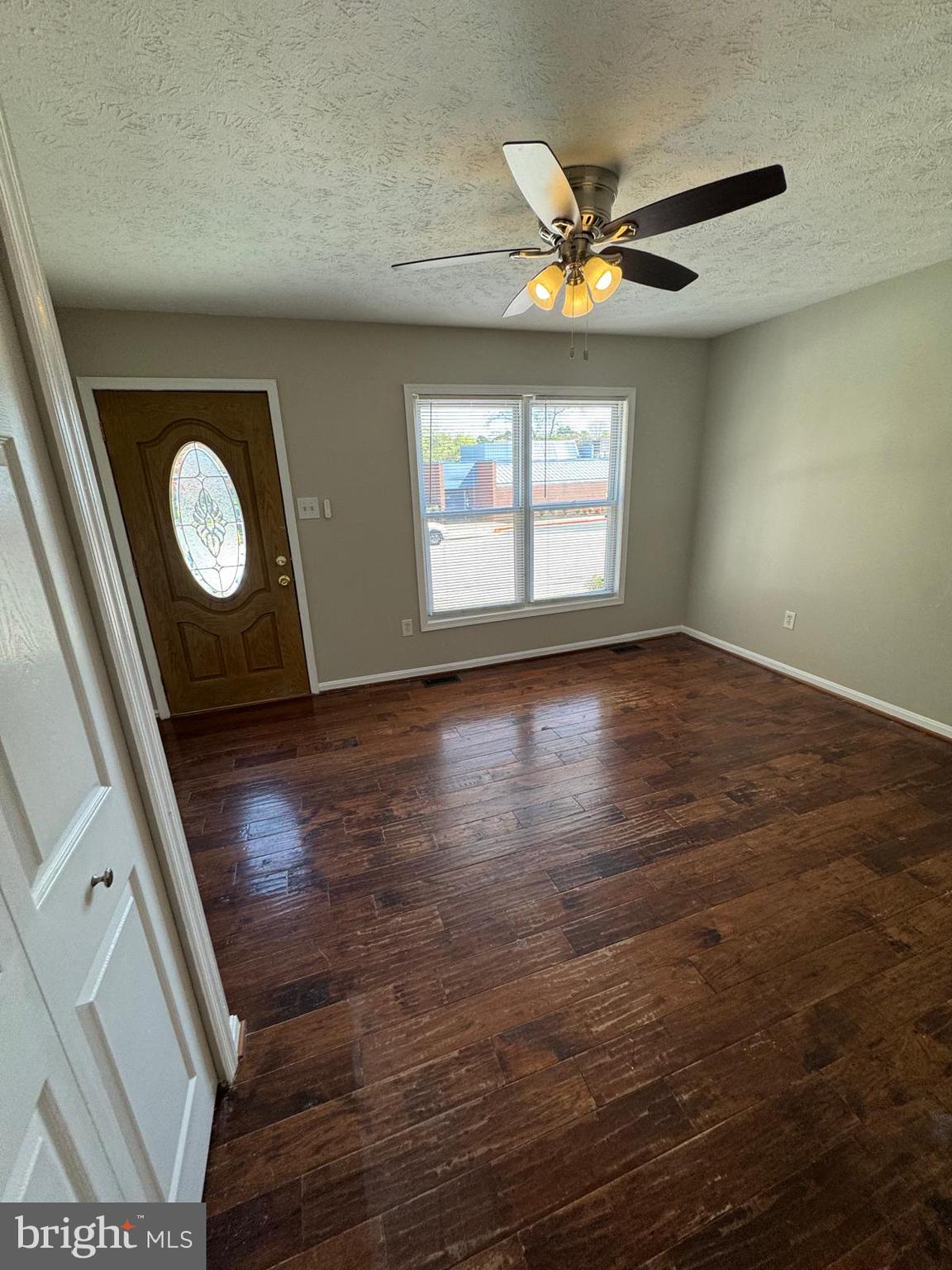 FREETOWN VILLAGE - Residential Lease