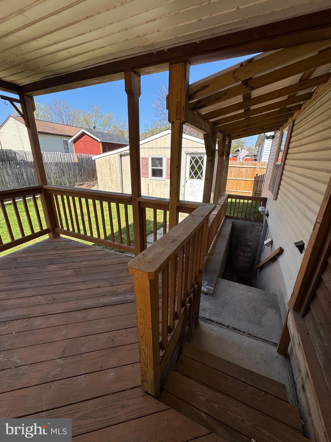 FREETOWN VILLAGE - Residential Lease