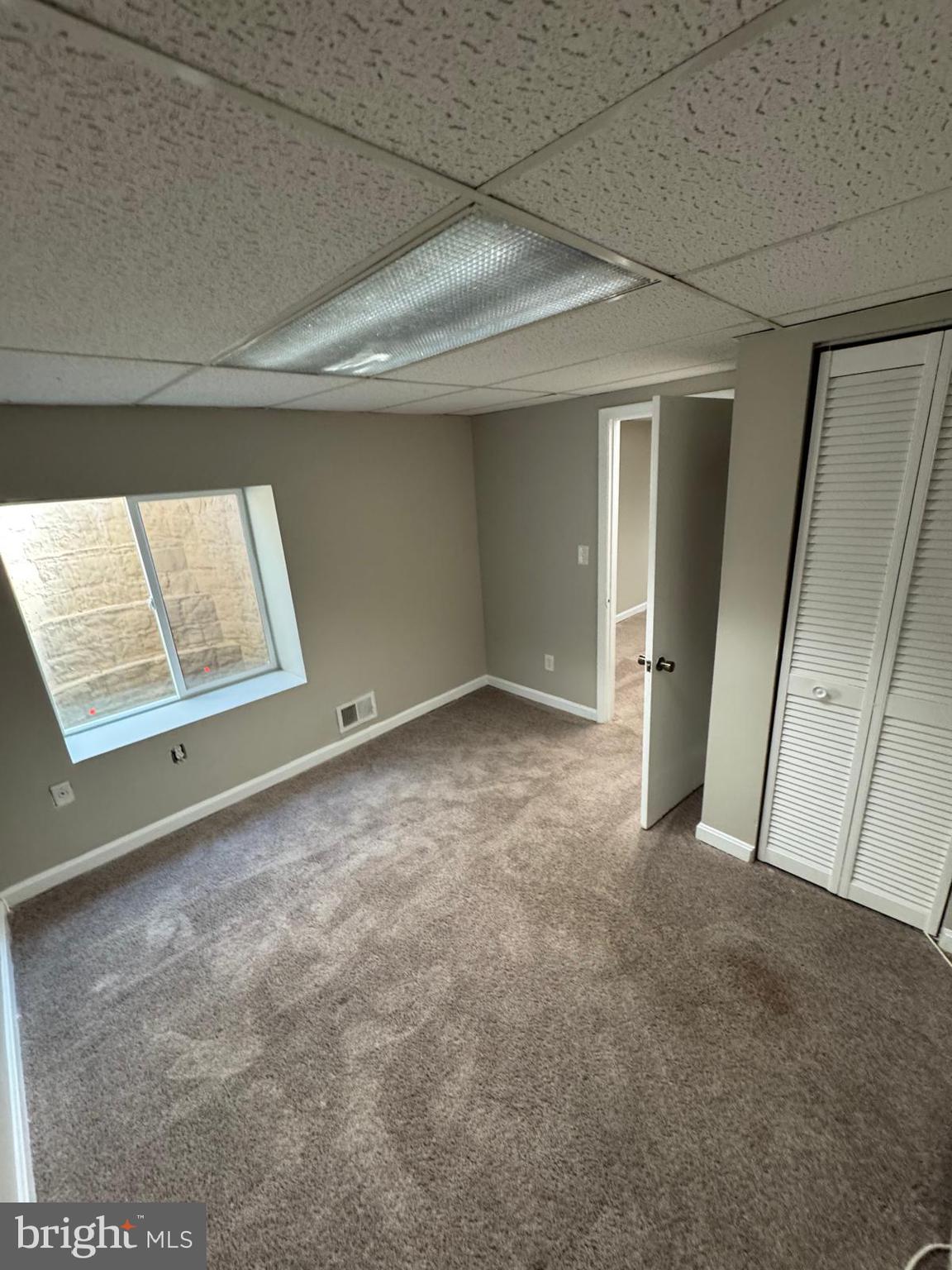 FREETOWN VILLAGE - Residential Lease