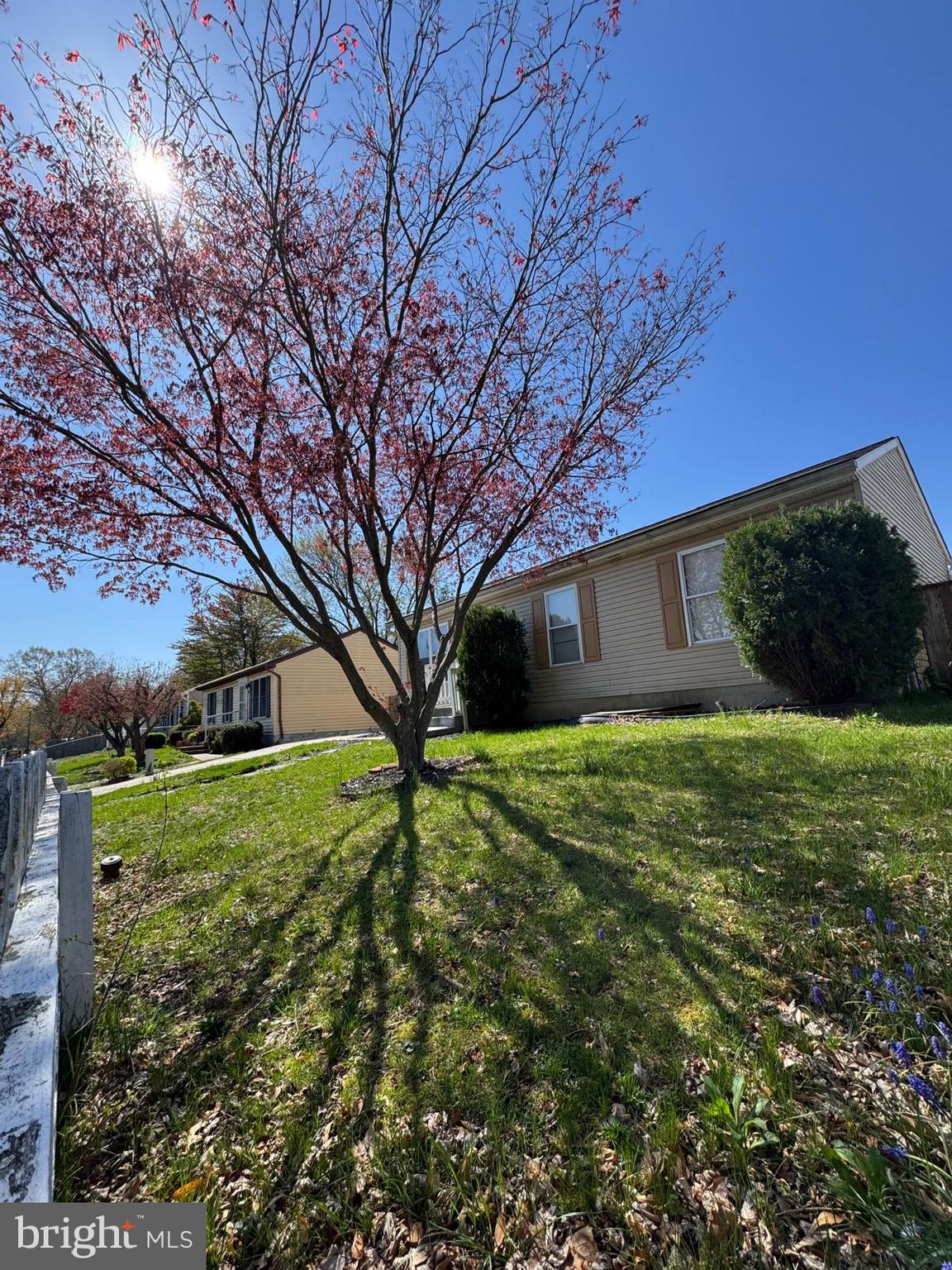 FREETOWN VILLAGE - Residential Lease