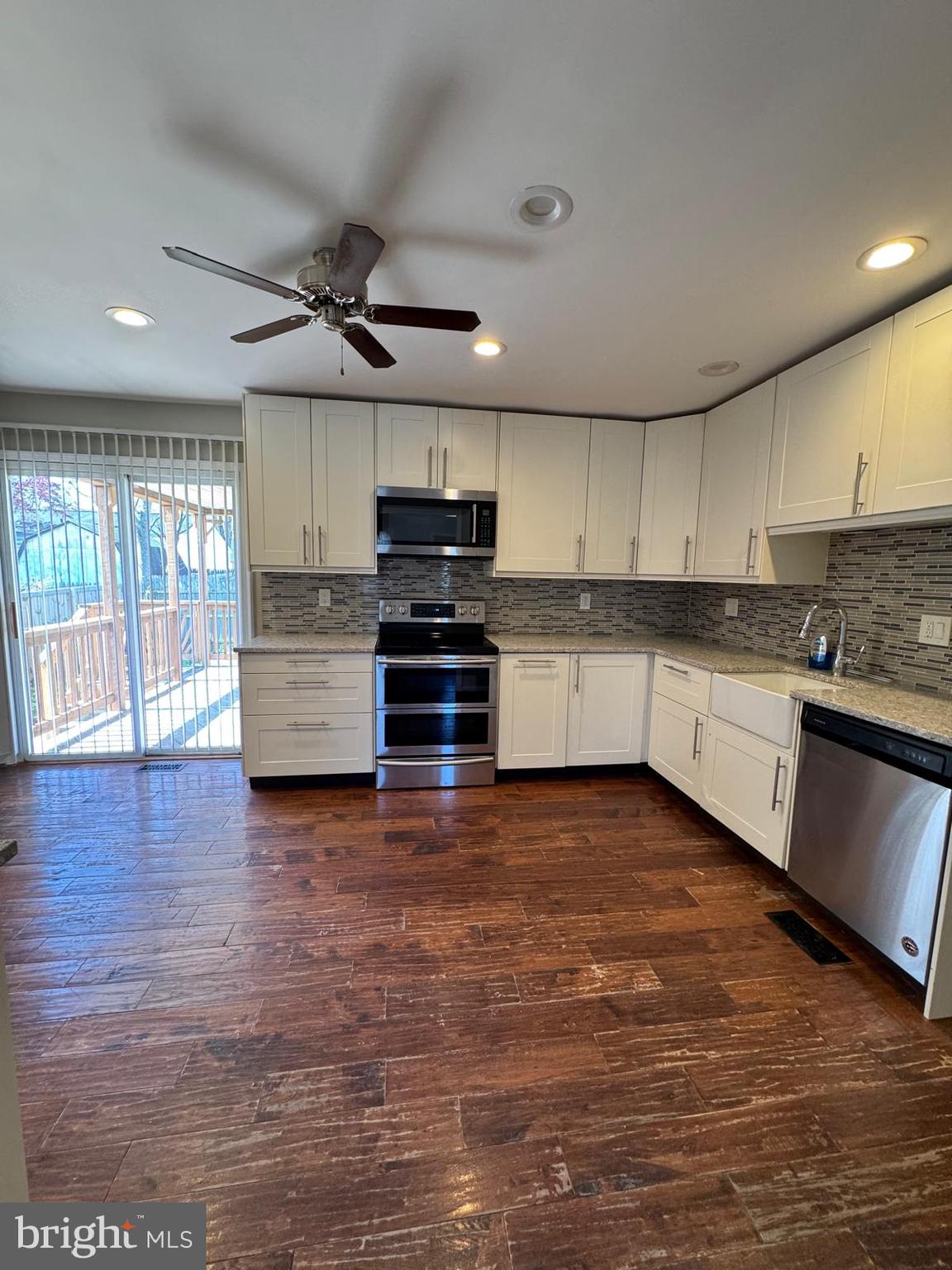 FREETOWN VILLAGE - Residential Lease