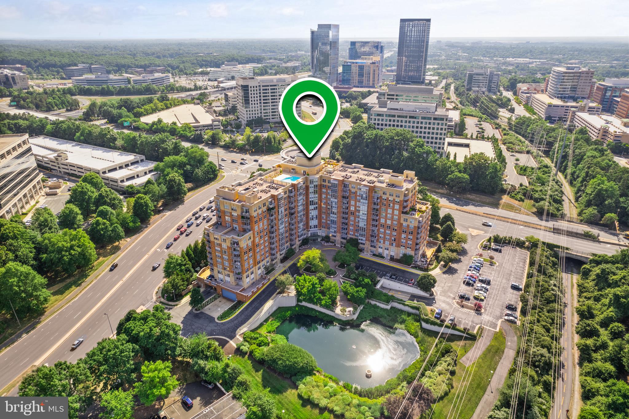 CARLTON HOUSE - Residential