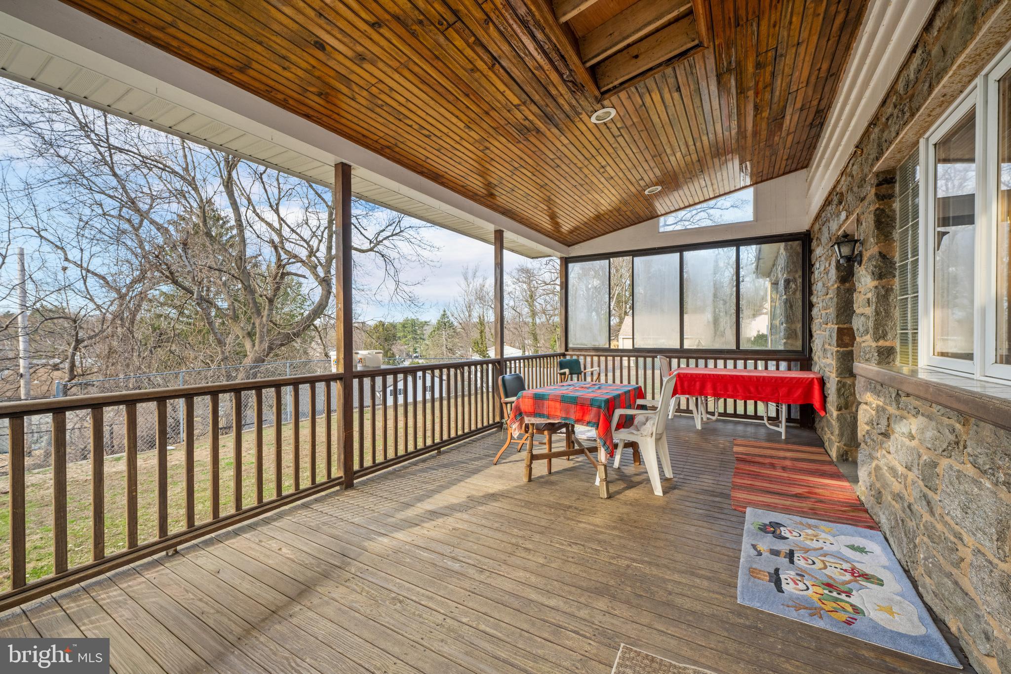 MELROSE PARK - Residential