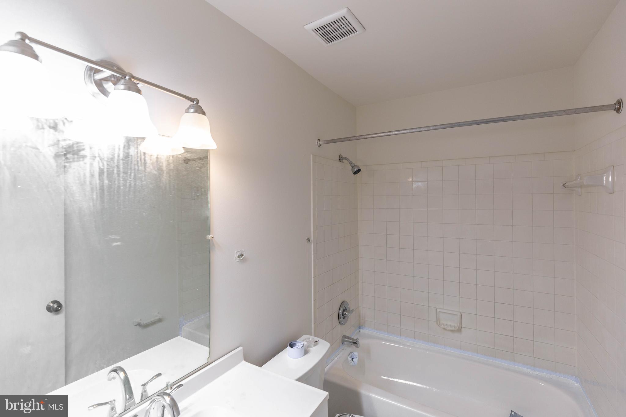 RIPPON LANDING - Residential Lease