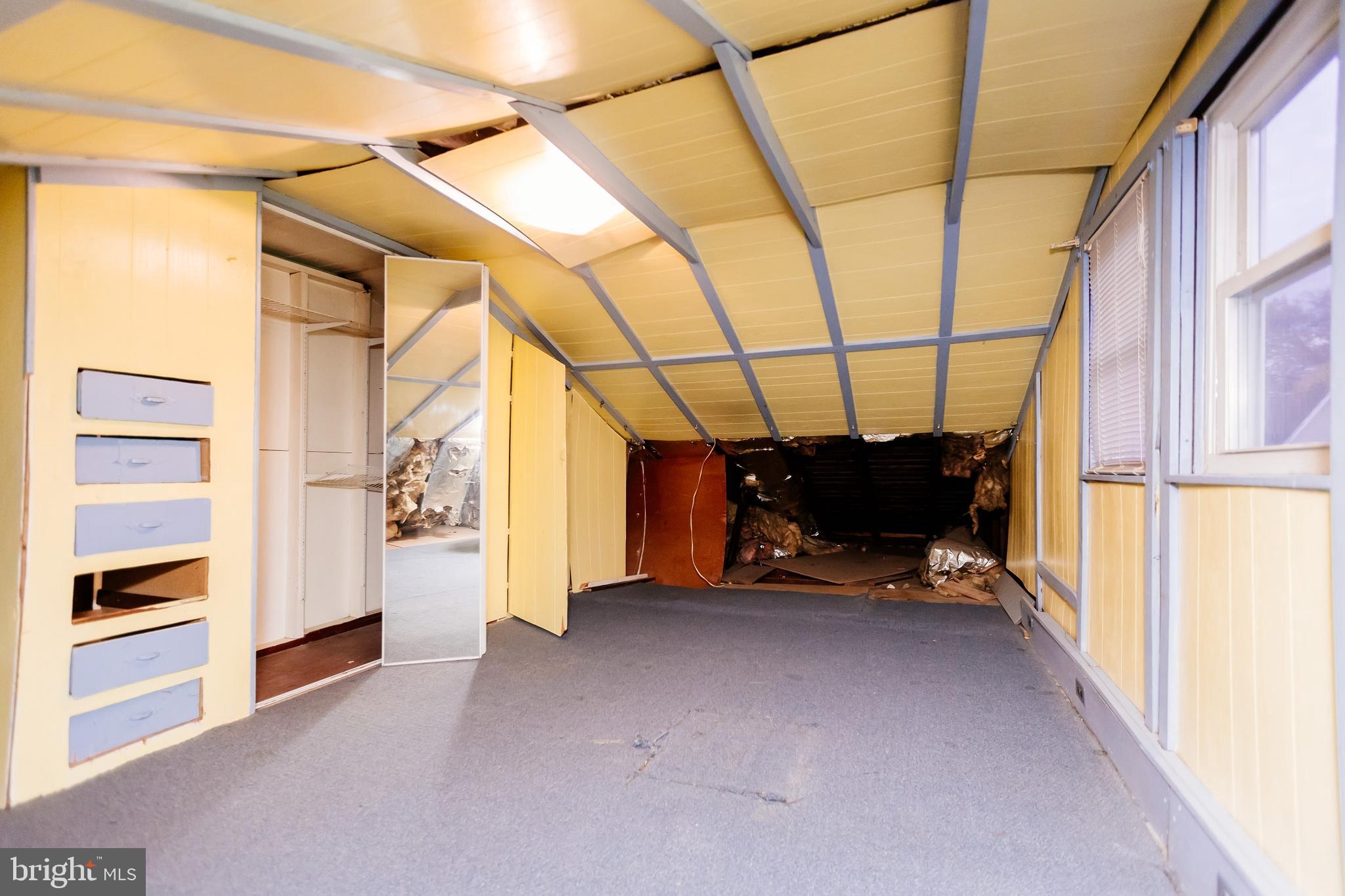 BUSTLETON - Residential