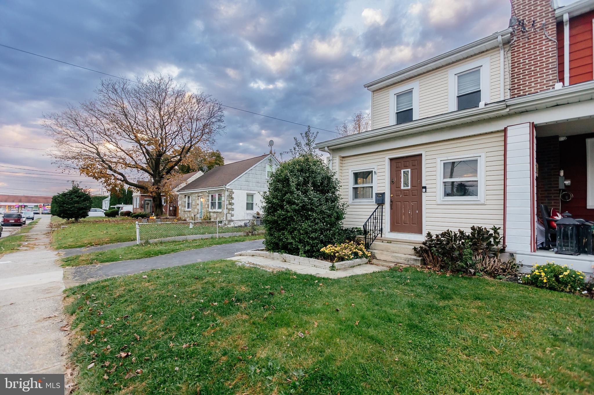 BUSTLETON - Residential