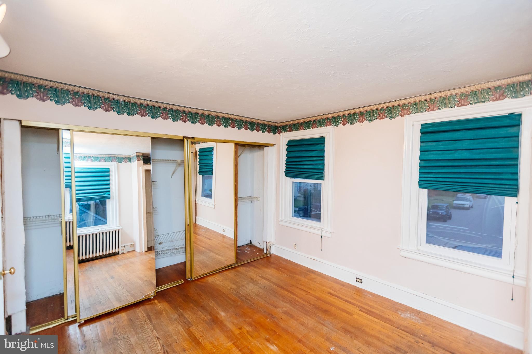 BUSTLETON - Residential