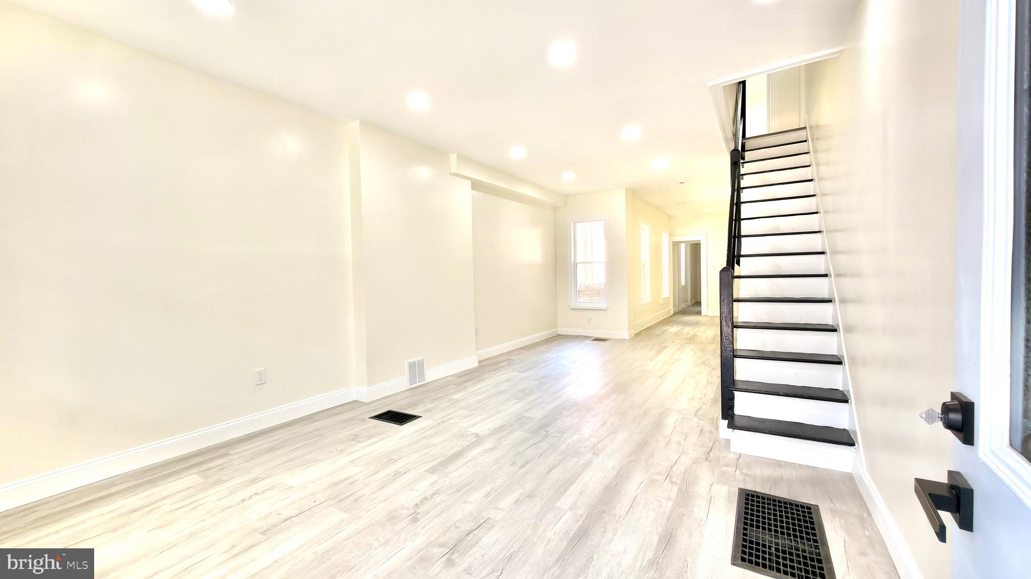 553 GORDON STREET