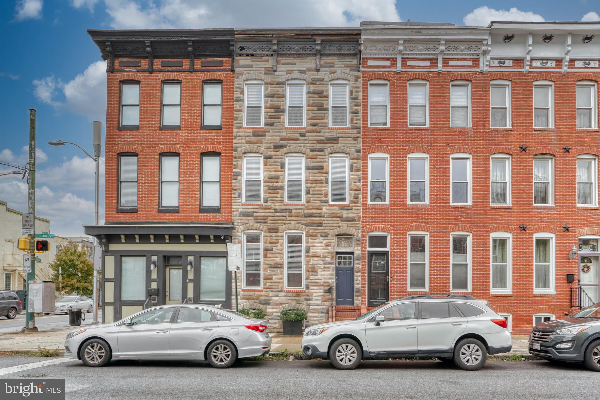 Renovated 2 bed 2 bath unit in Riverside/Fed Hill! Primary bedroom is entire top floor of unit equipped with master bath and two large closets. Second bed located on main floor, very spacious with a French doored sunroom attached! This unit has a huge kitchen with tons of cabinet/counter space. Both bedrooms with their own full baths. One OFF STREET PARKING SPOT with private entrance. Located in walking distance to tons of shops/restaurants.