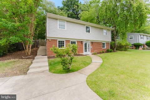 Photo of 4508 Tipton Lane, ALEXANDRIA, VA 22310 (MLS # VAFX2323420)