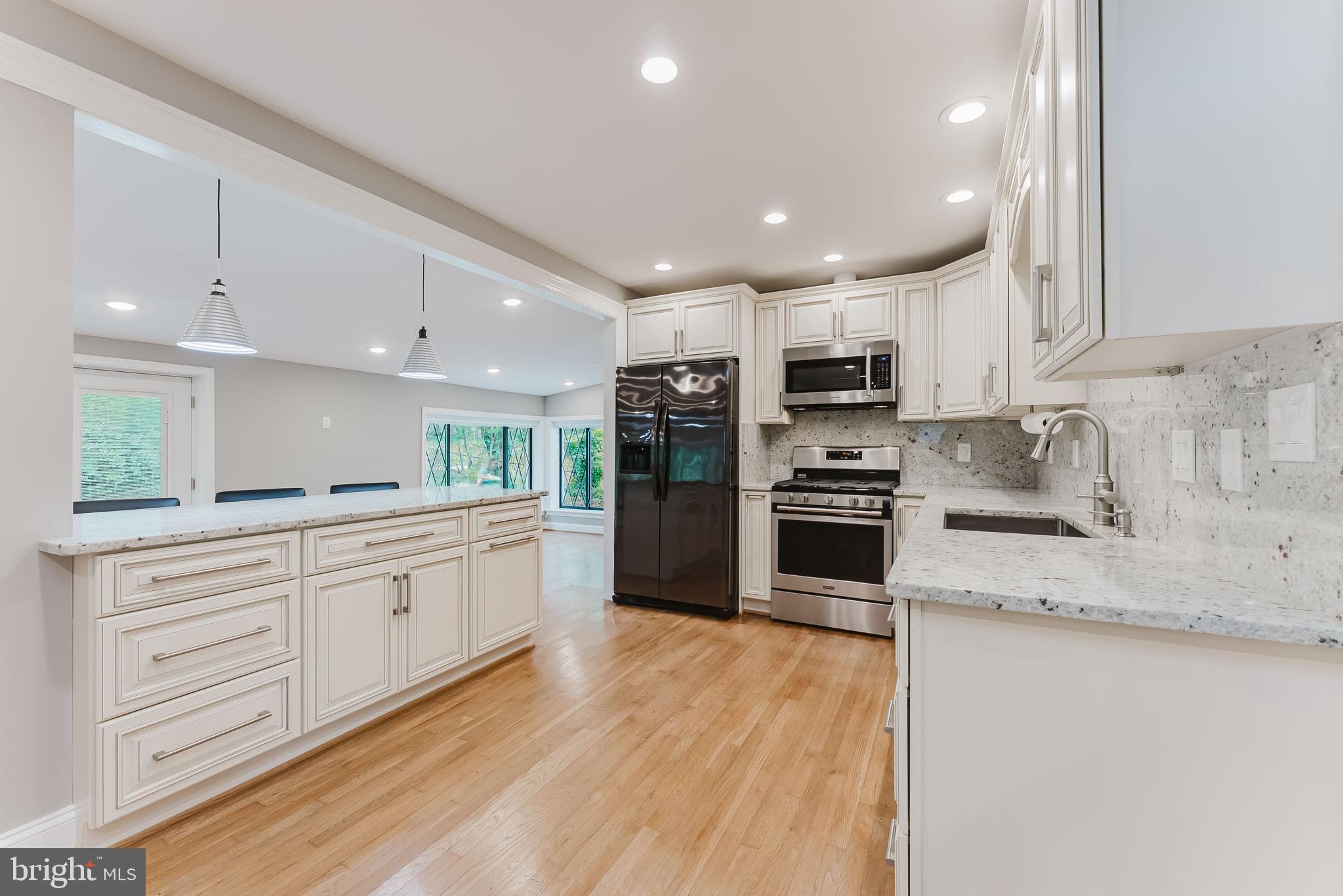 4508 TIPTON LANE
