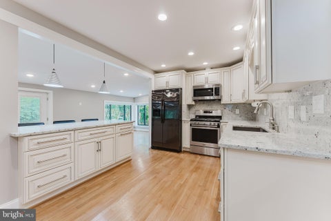 Photo of 4508 Tipton Lane, ALEXANDRIA, VA 22310 (MLS # VAFX2323420)