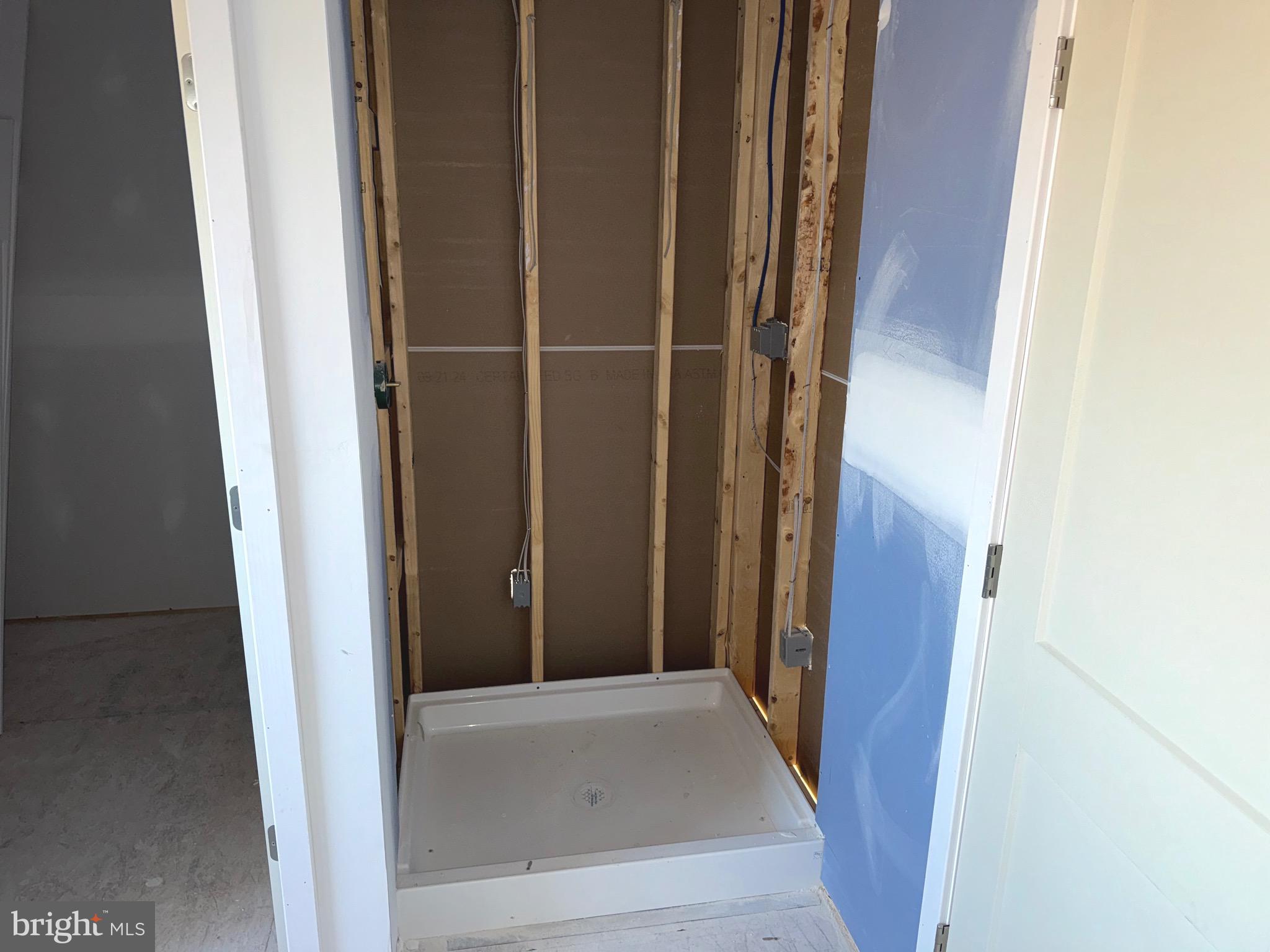 HARVEST GLEN - Residential