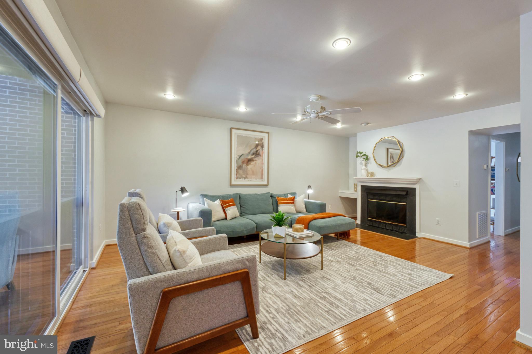 CEDAR COVE - Residential