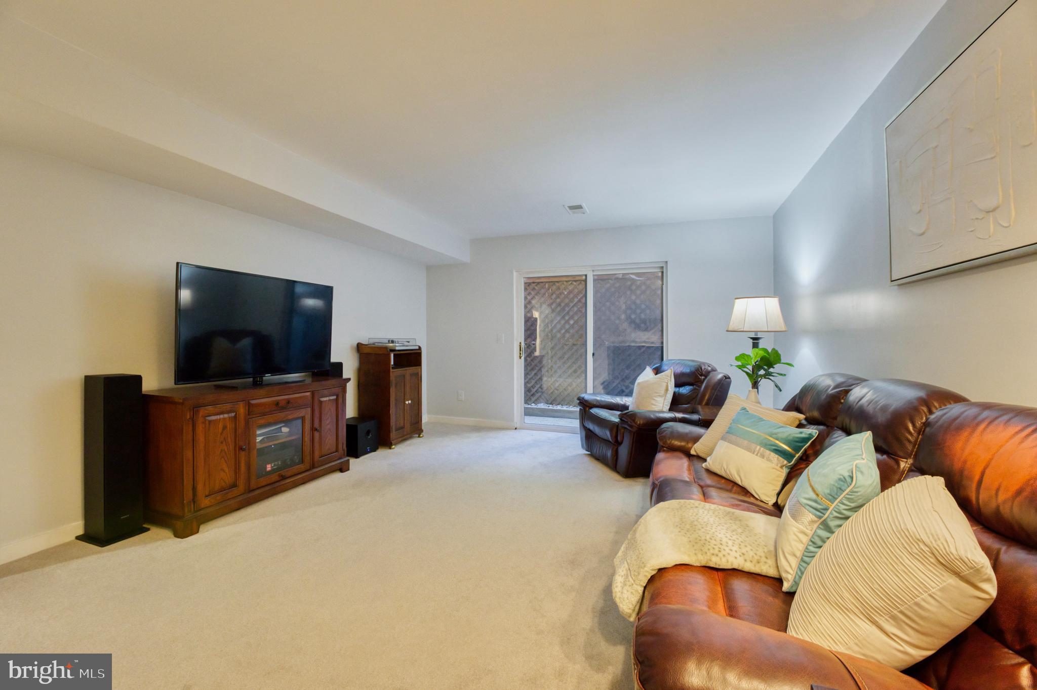 CEDAR COVE - Residential