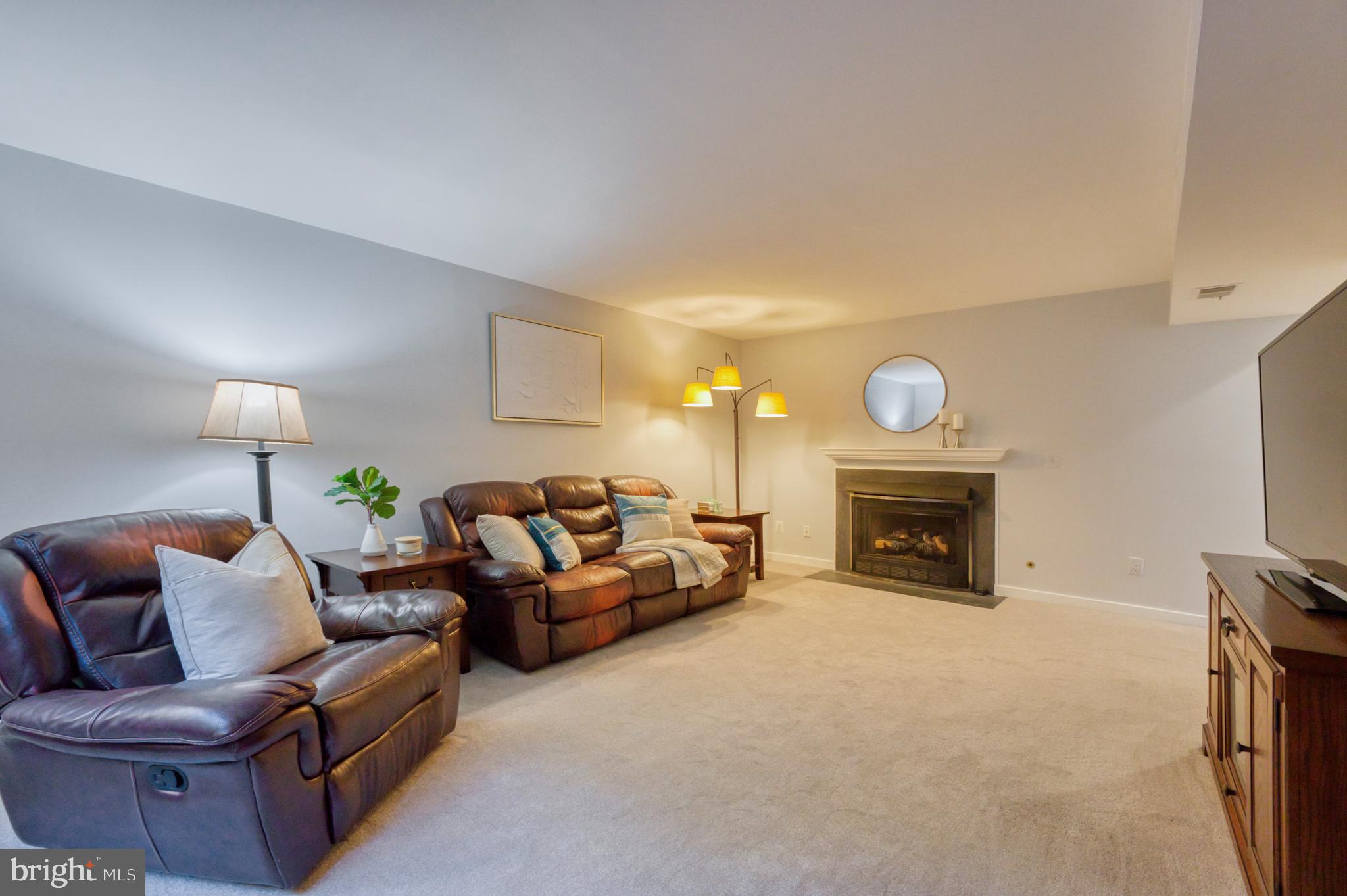 CEDAR COVE - Residential