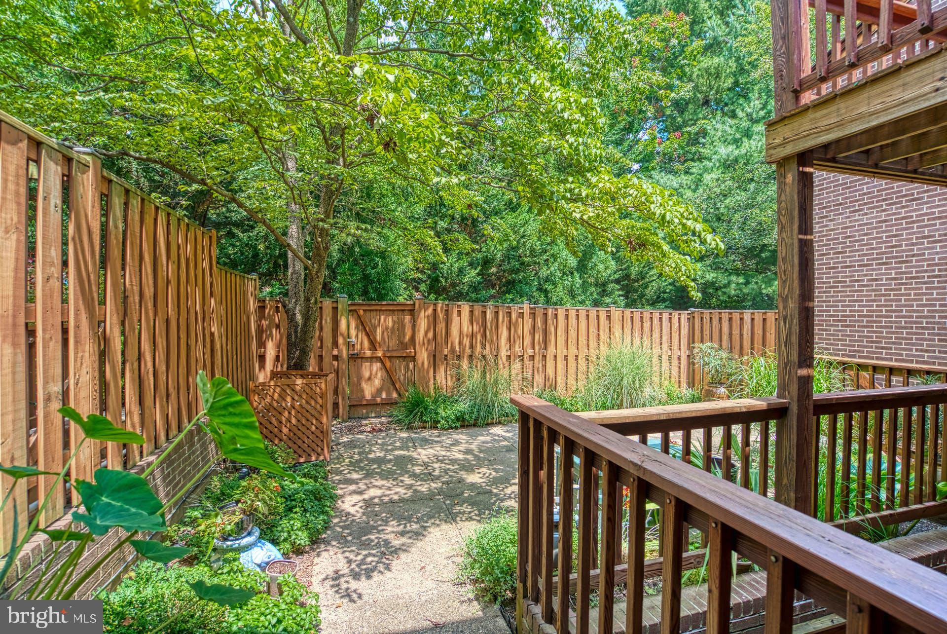 CEDAR COVE - Residential