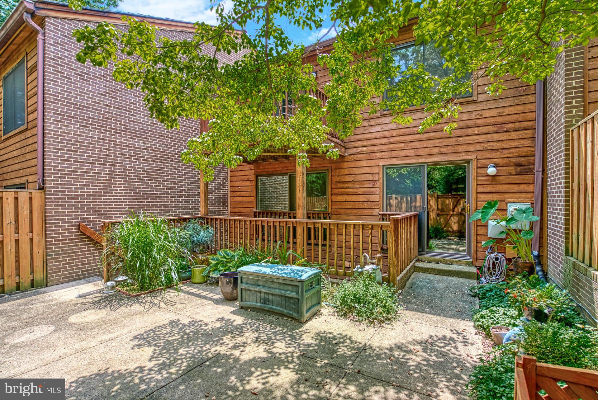 CEDAR COVE - Residential