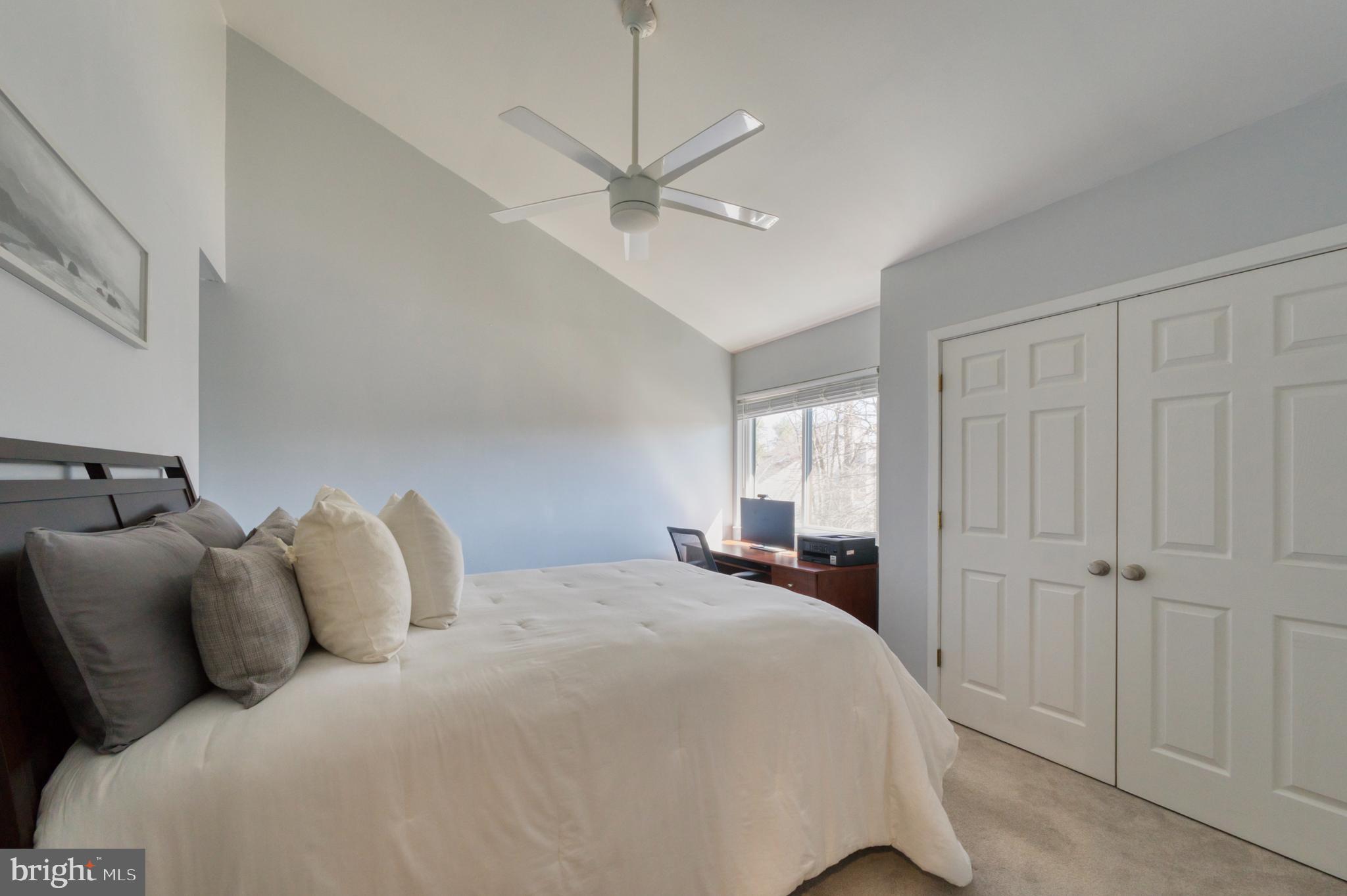 CEDAR COVE - Residential