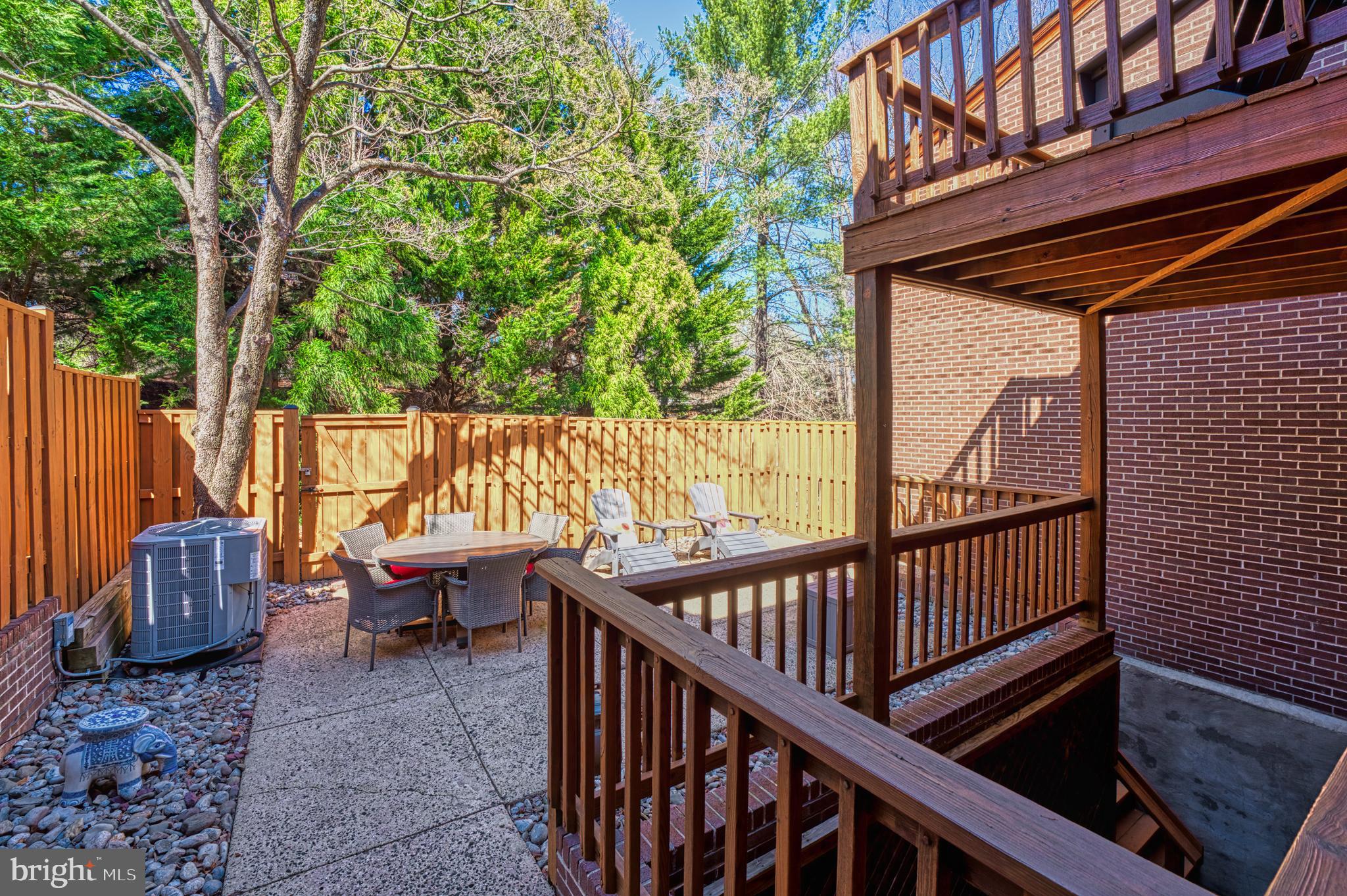 CEDAR COVE - Residential