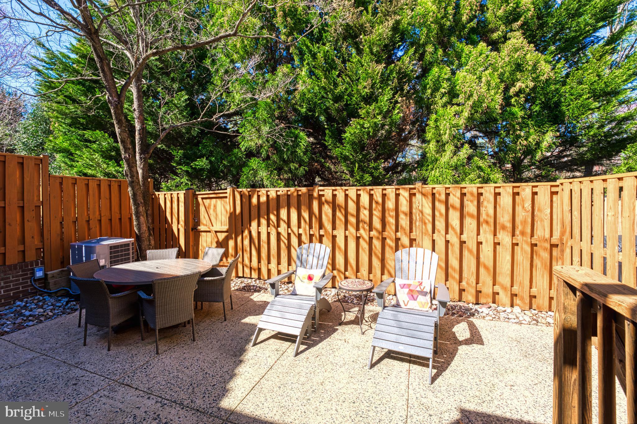 CEDAR COVE - Residential