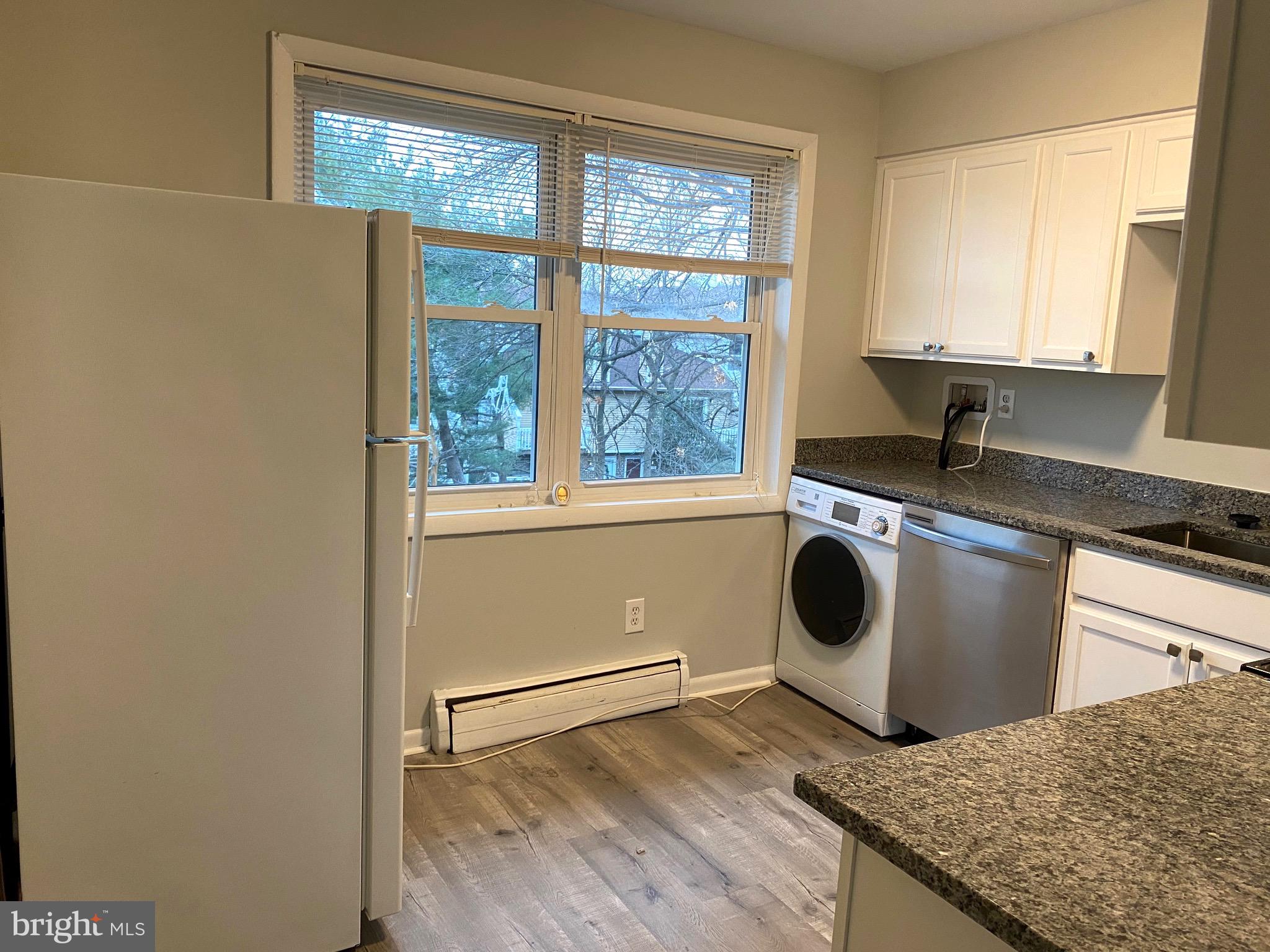 PINEWOOD SOUTH - Residential