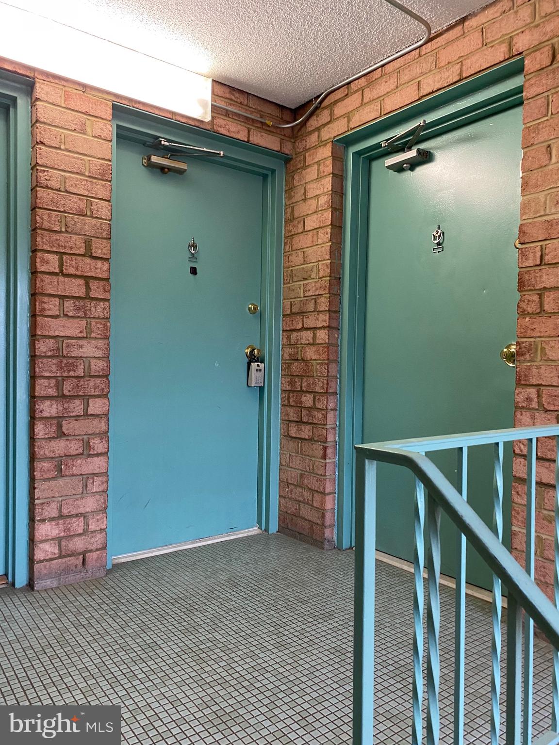 PINEWOOD SOUTH - Residential