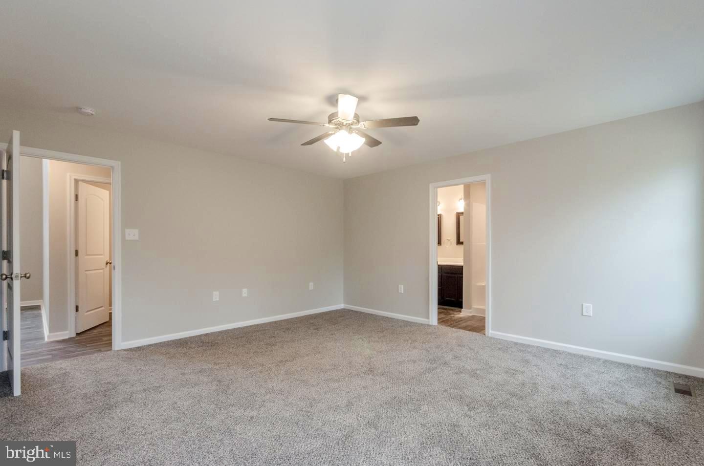 RED HILL - Residential