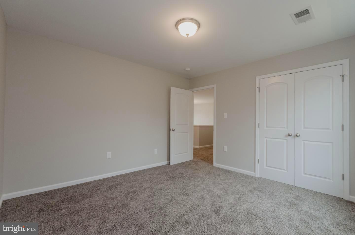 RED HILL - Residential