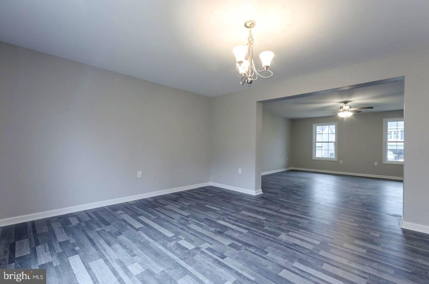 RED HILL - Residential