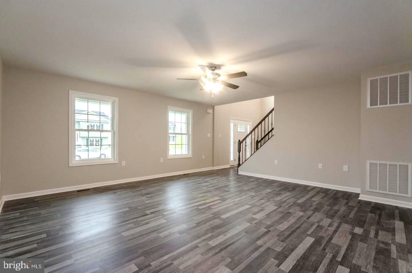 RED HILL - Residential