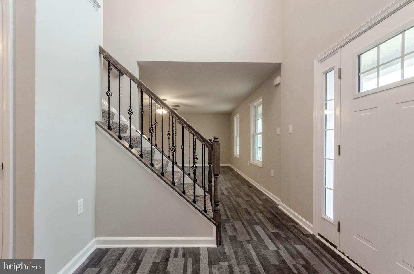 RED HILL - Residential