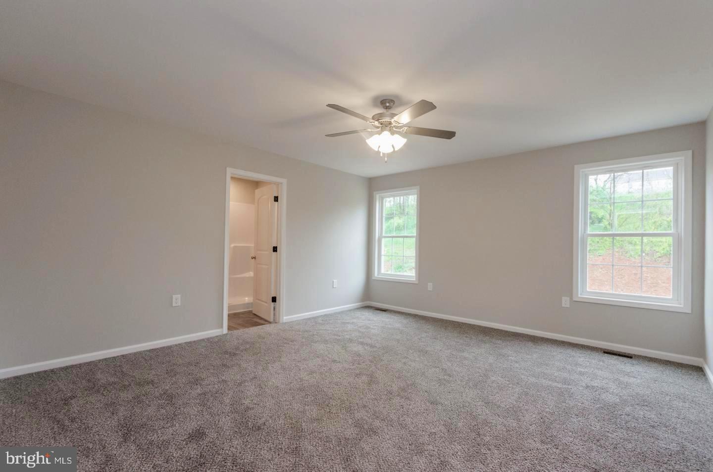 RED HILL - Residential