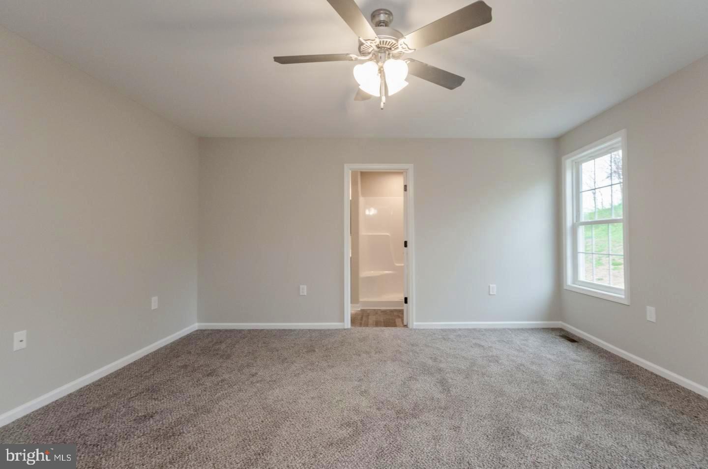 RED HILL - Residential