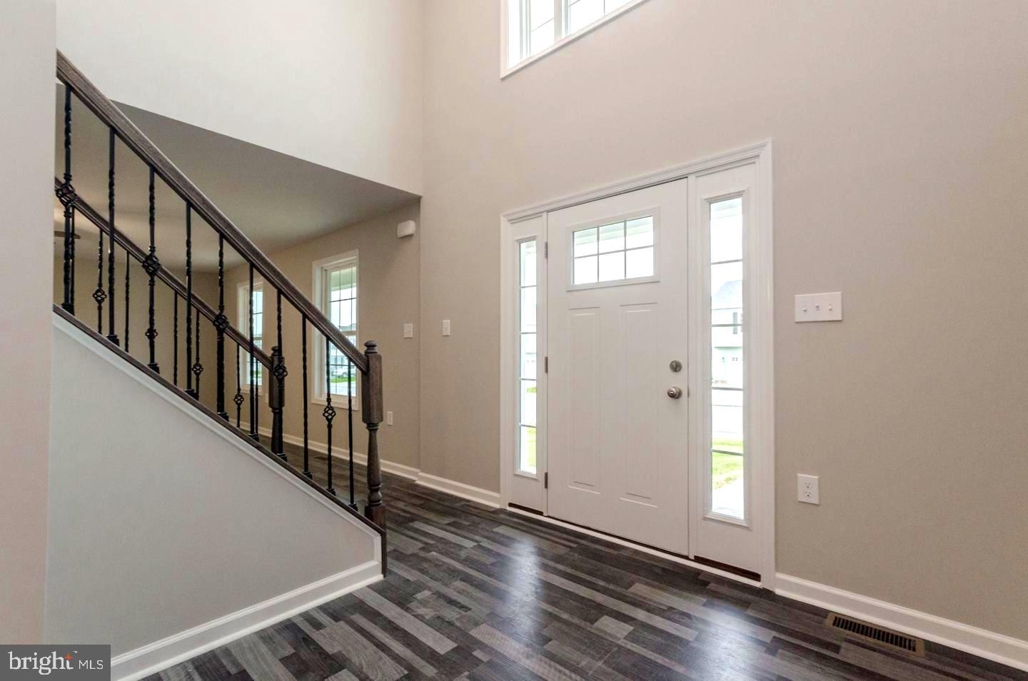 RED HILL - Residential