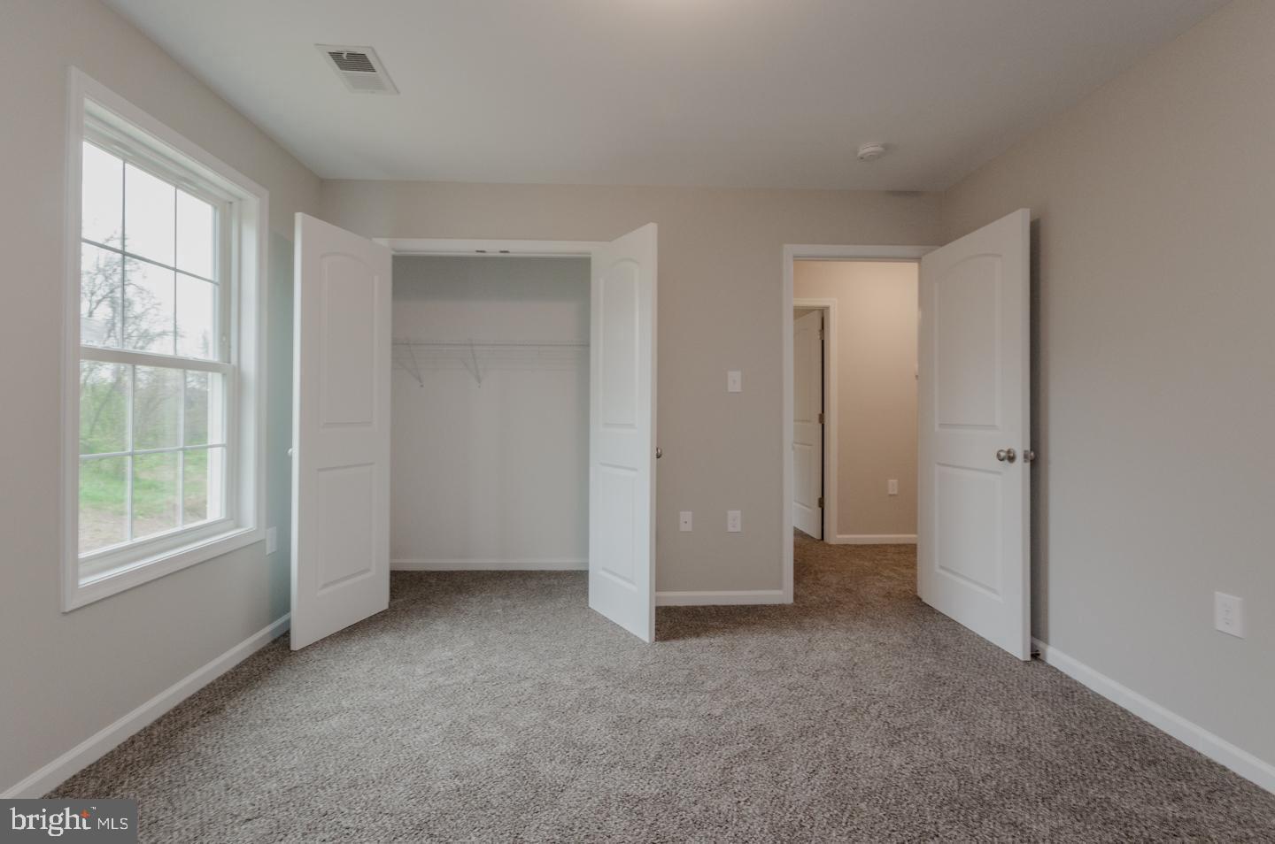 RED HILL - Residential