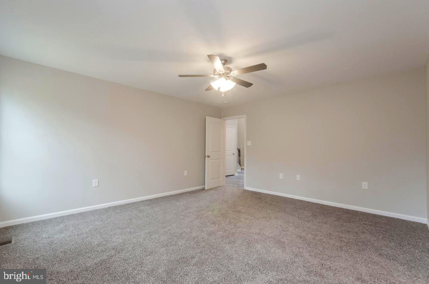 RED HILL - Residential