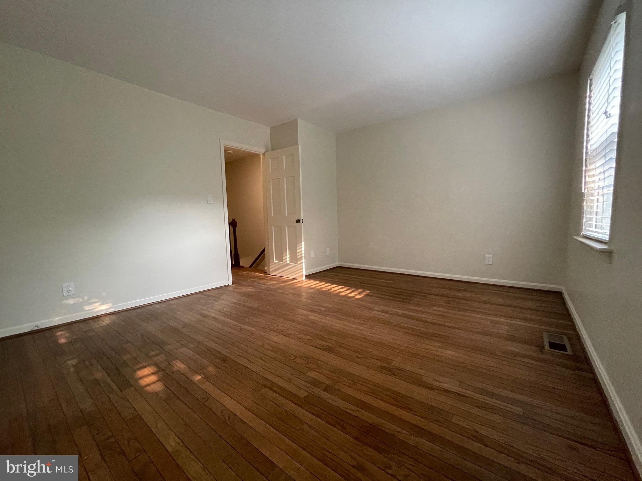 OLD TOWN STATION - Residential Lease