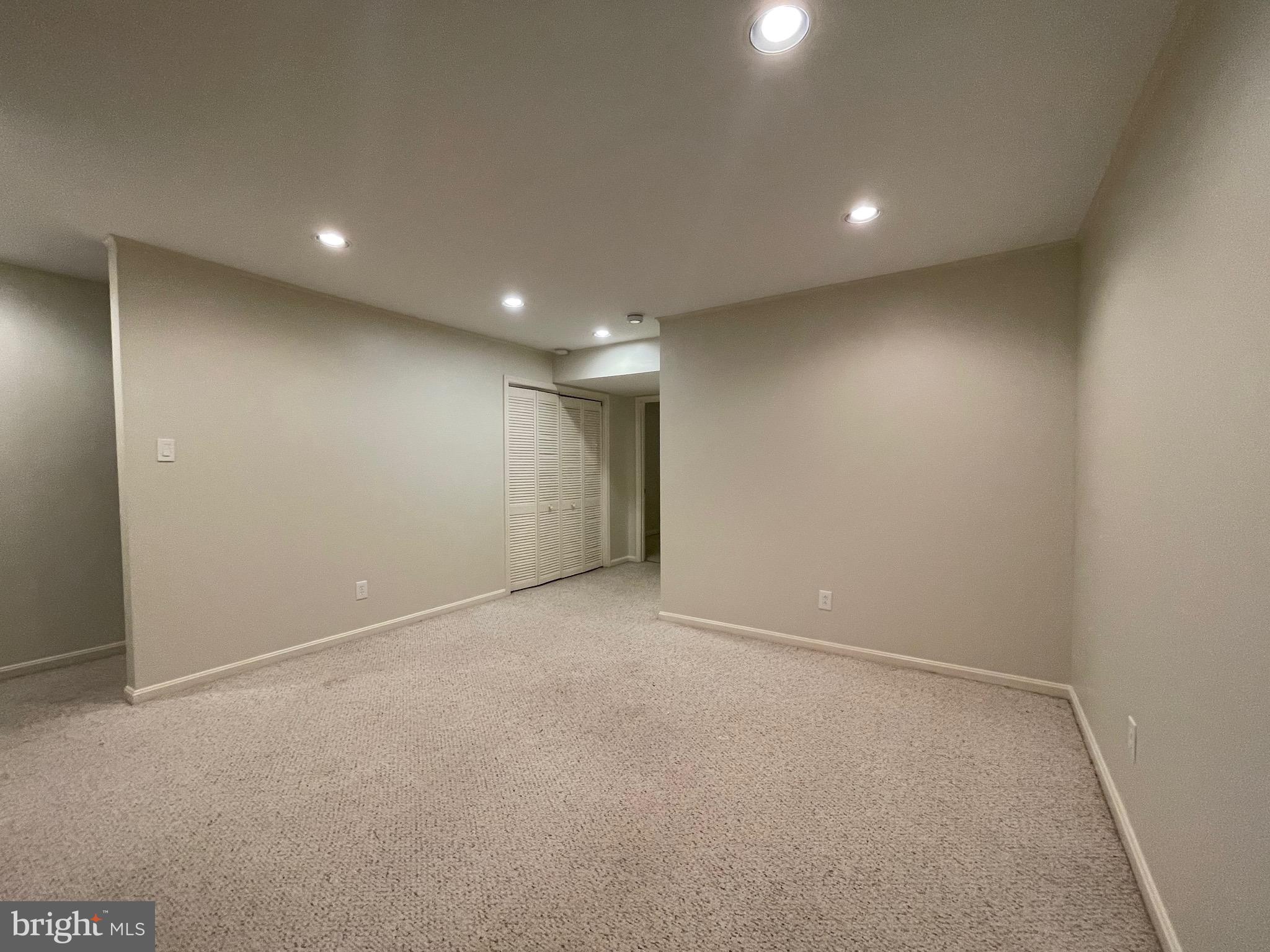 OLD TOWN STATION - Residential Lease