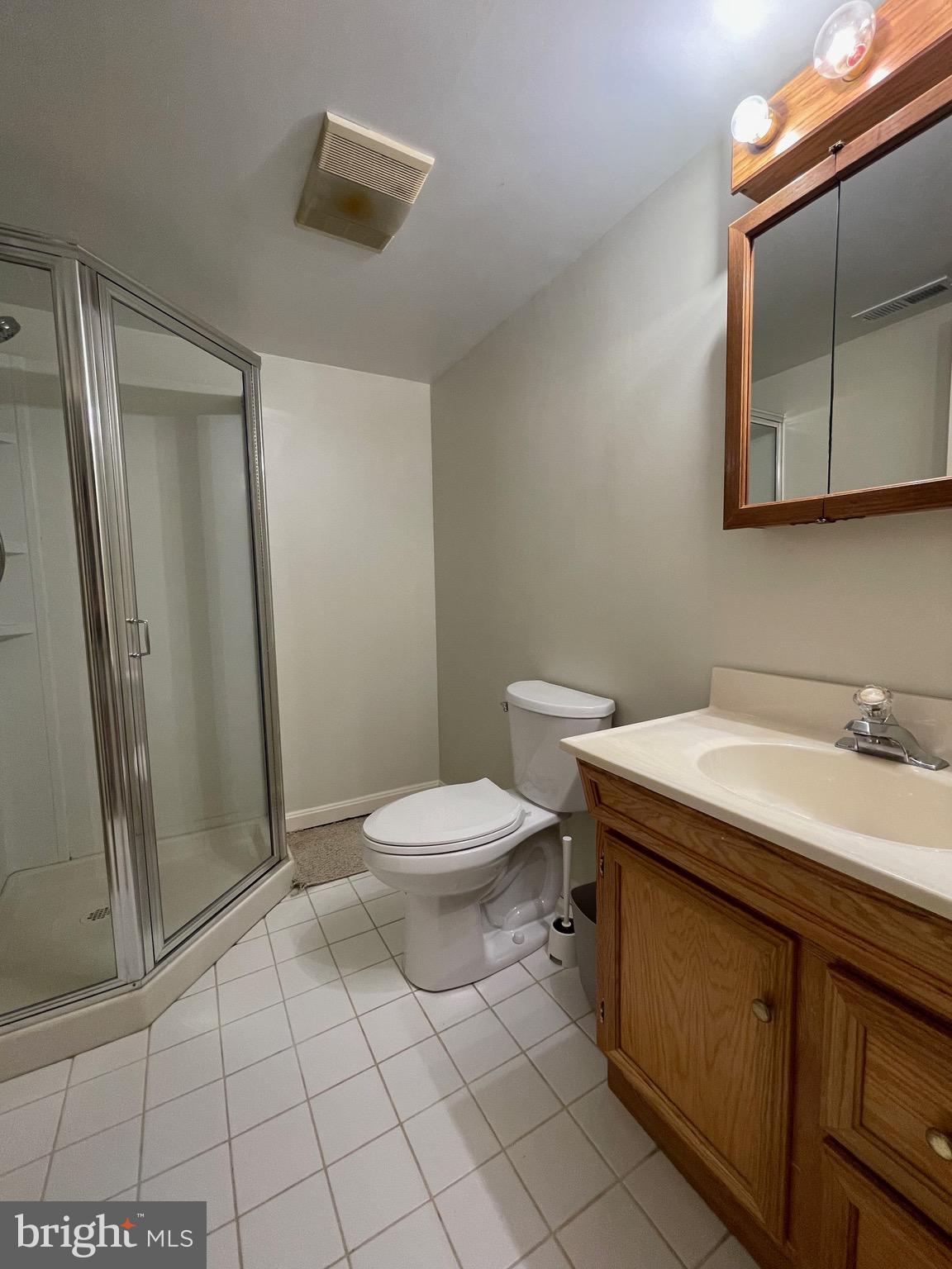 OLD TOWN STATION - Residential Lease