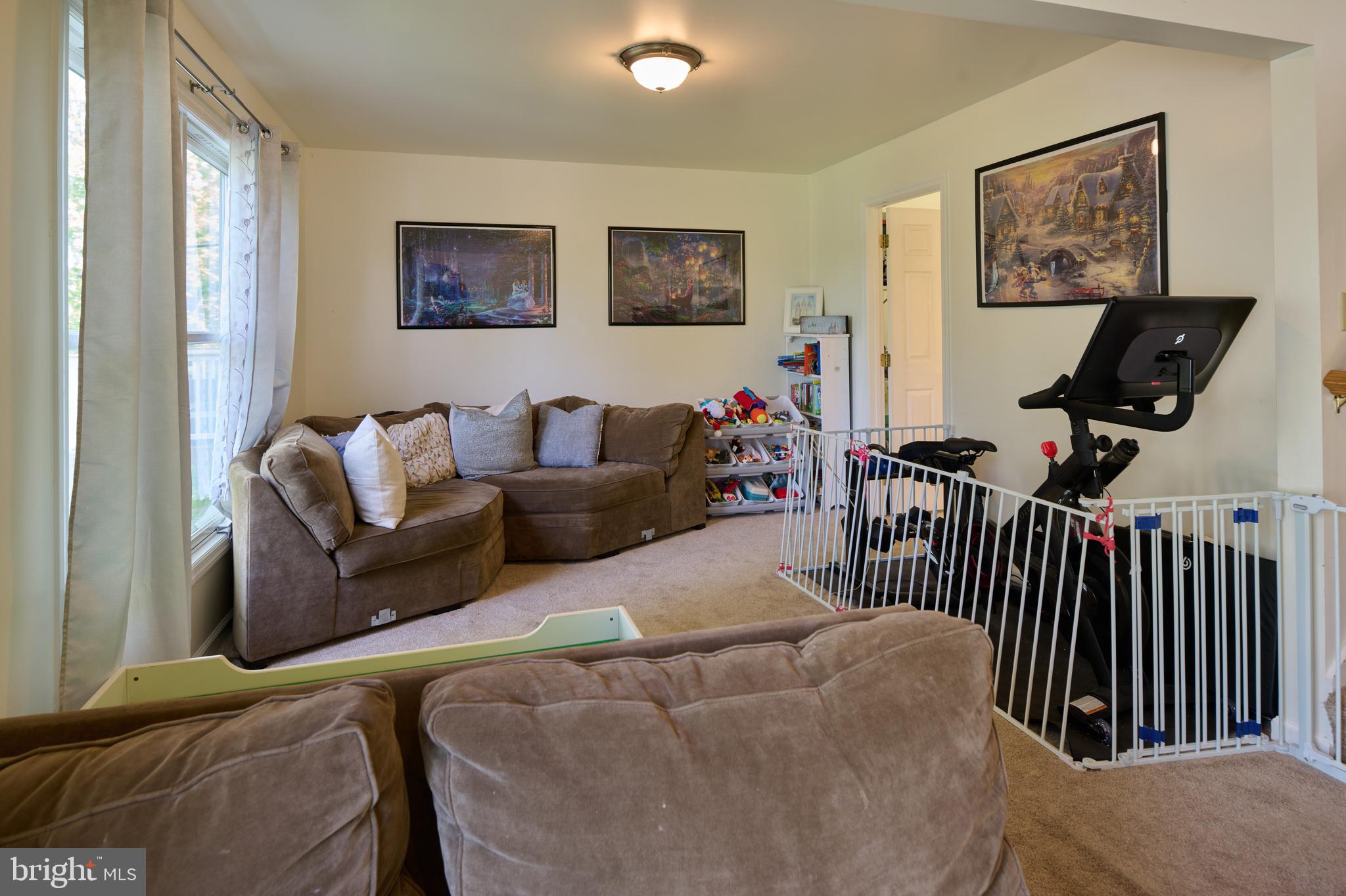 WASHINGTON PLACE - Residential