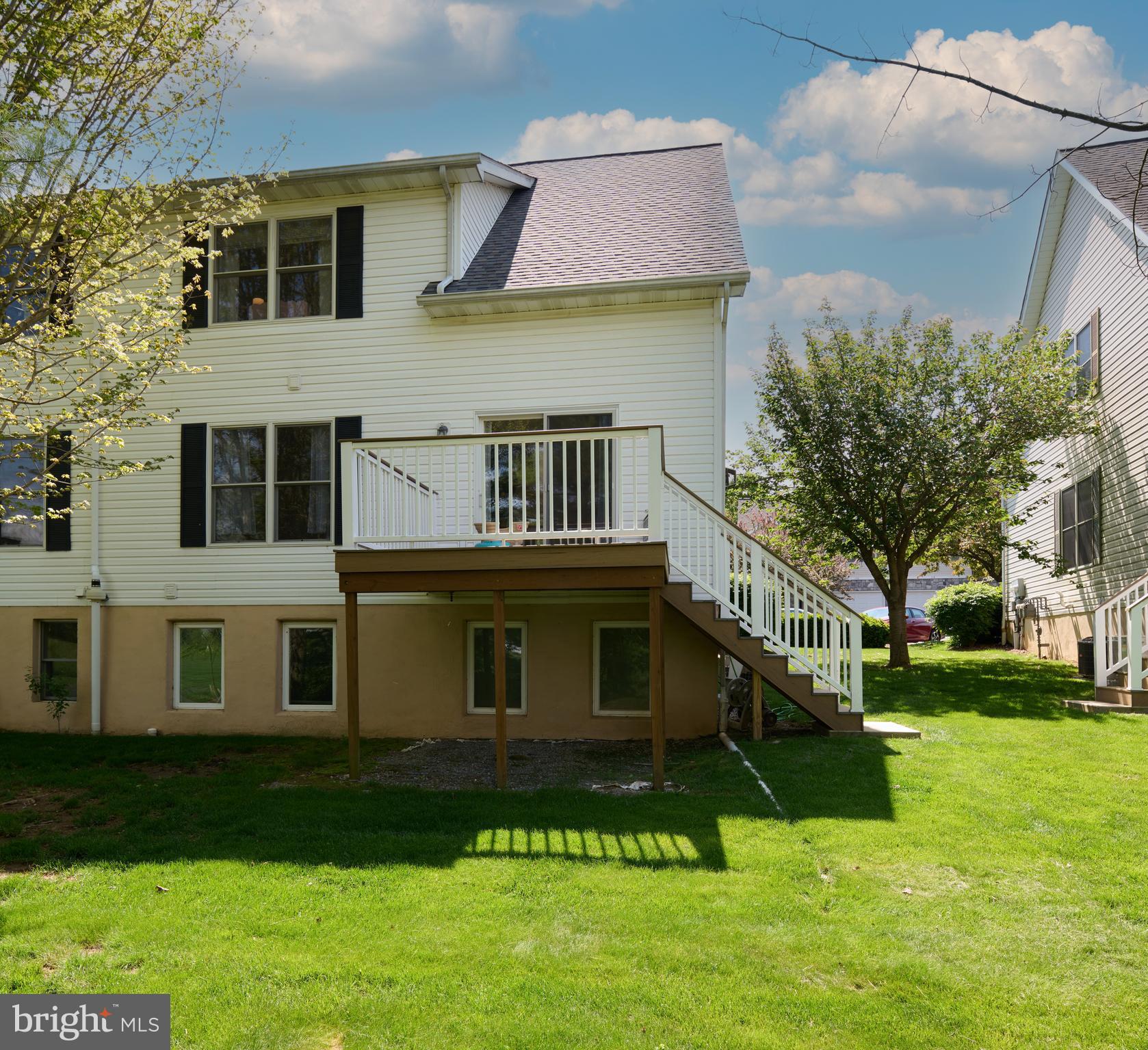 WASHINGTON PLACE - Residential