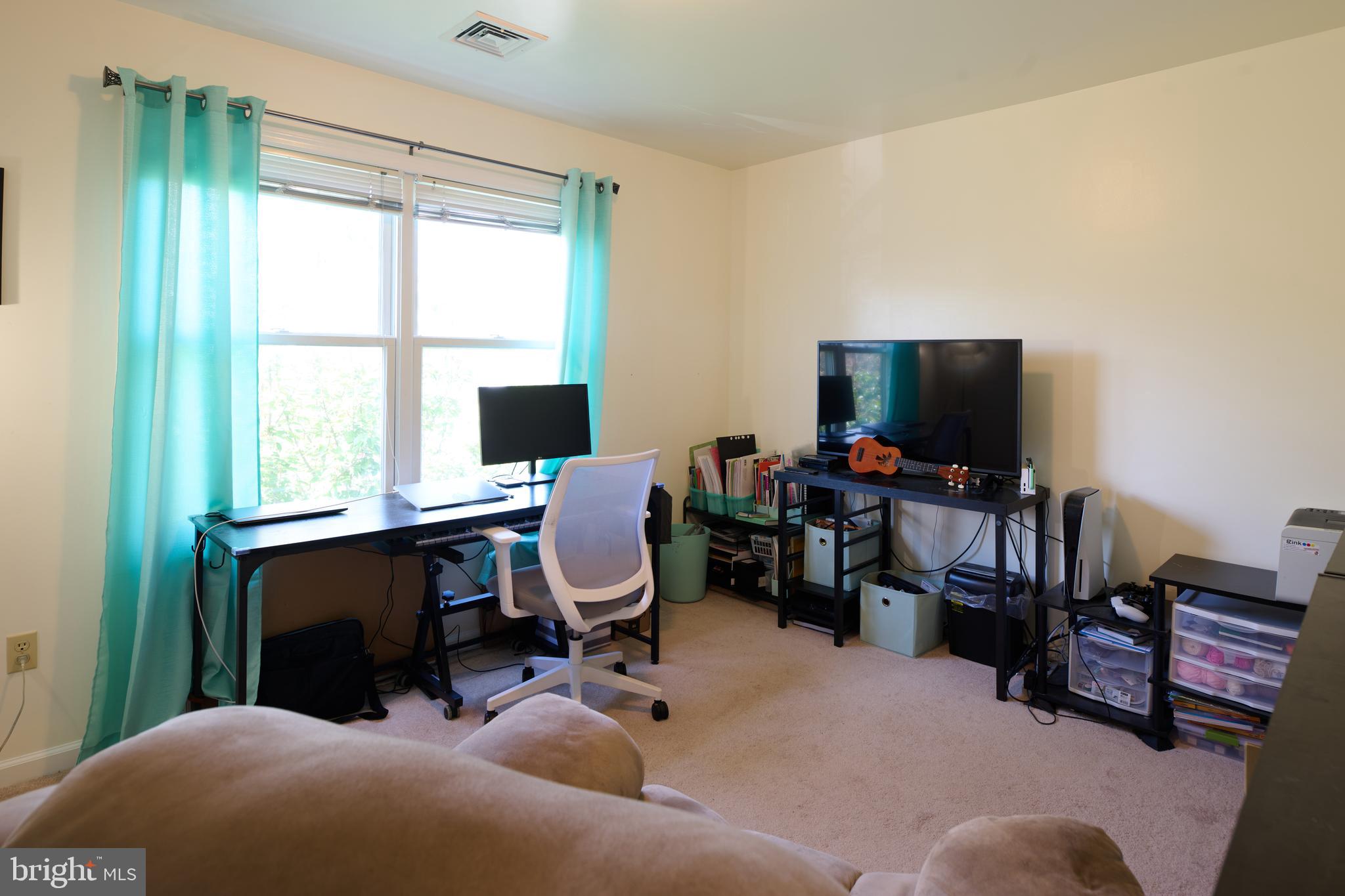 WASHINGTON PLACE - Residential