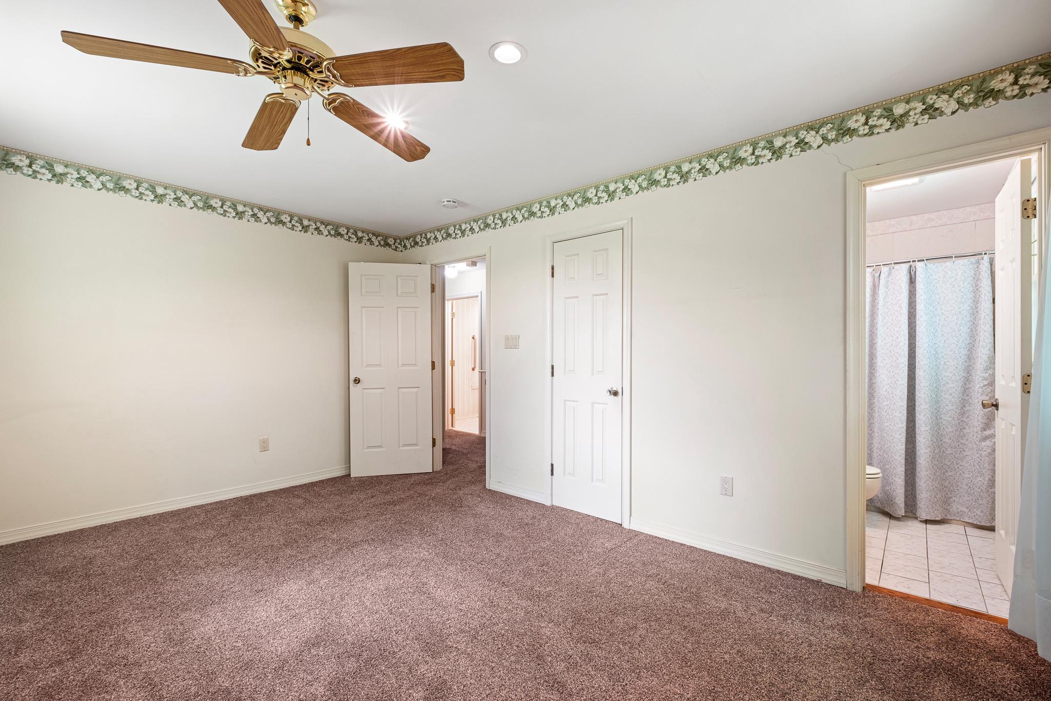 ROLLING MEADOWS - Residential